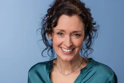julia finkernagel