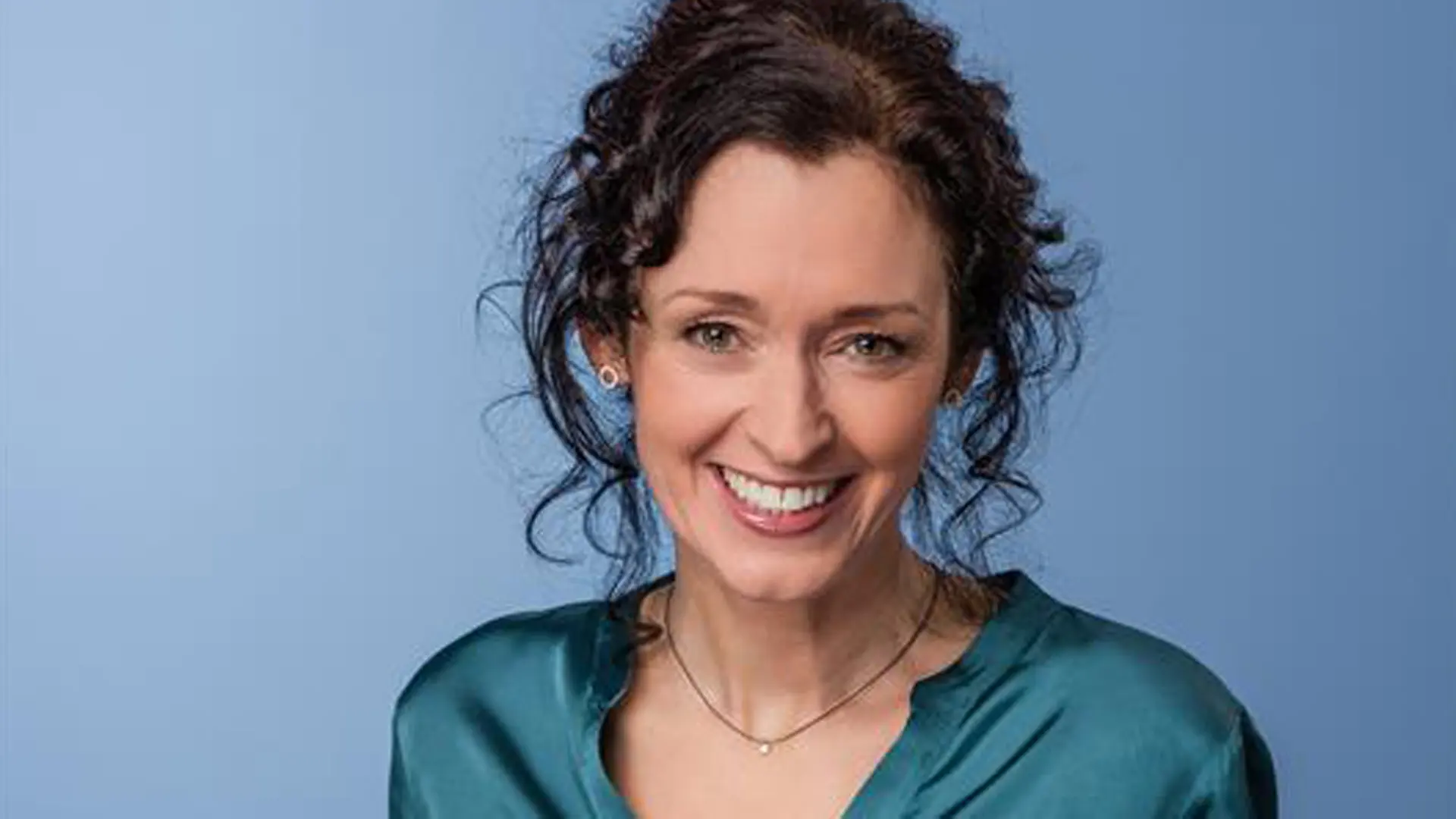 julia finkernagel